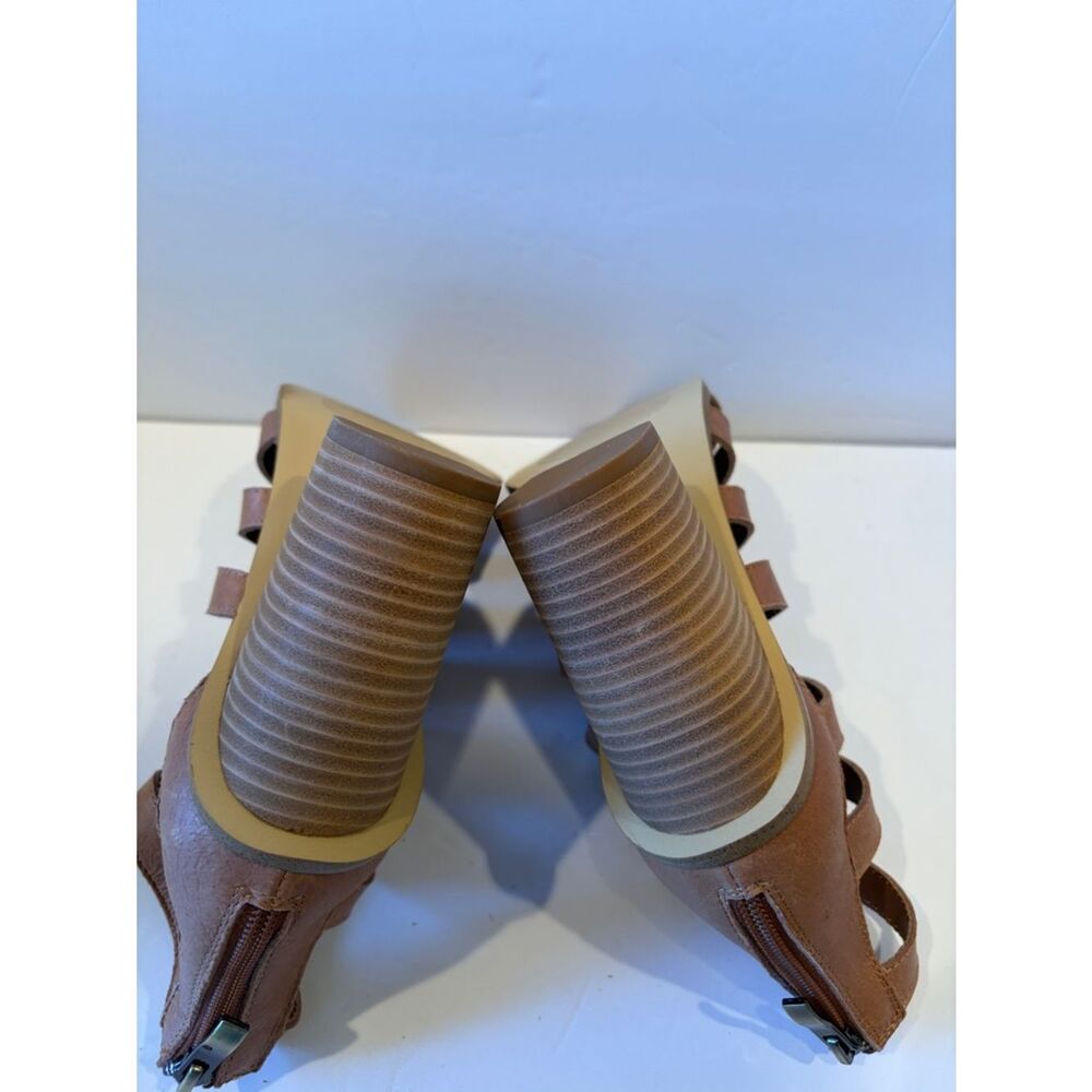 Strappy Block Heel Sandals - Taupe Steve Madden - Picture 7 of 8